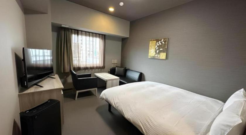 Hotel Route Inn Miyakonojo Luaran gambar